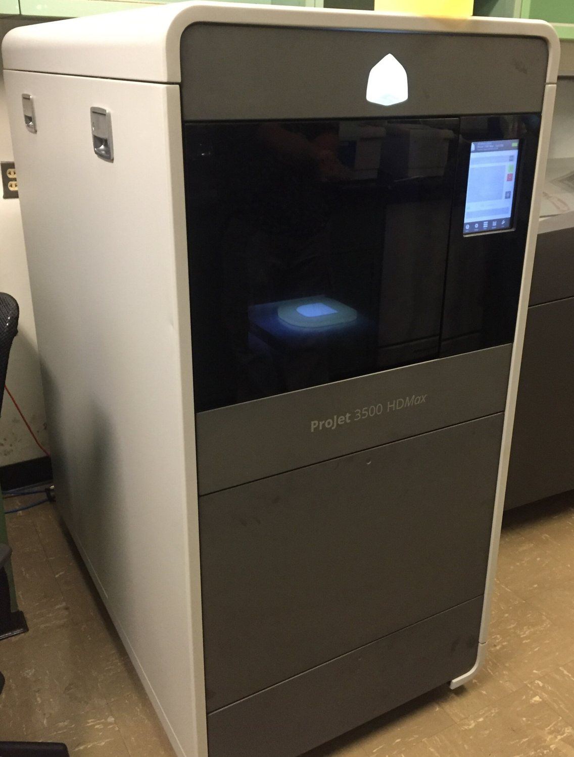 Multi Jet Fusion production printer.